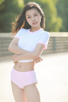 姐姐立正向前走全集